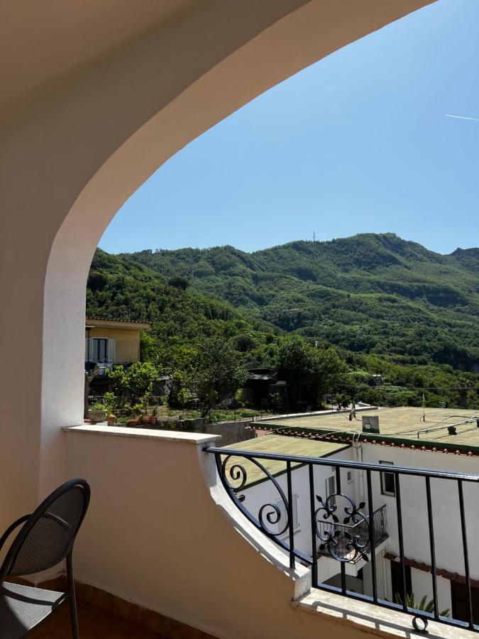 Hotel Villa Fiorentina Casamicciola Terme Exterior photo
